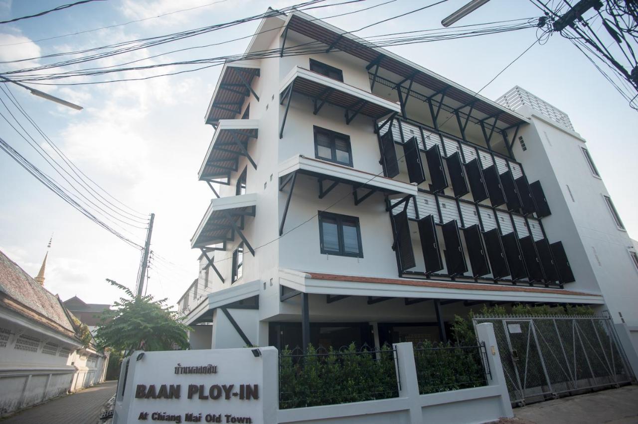 Baan Ploy In (Adults Only) Hostel Чиангмай Екстериор снимка